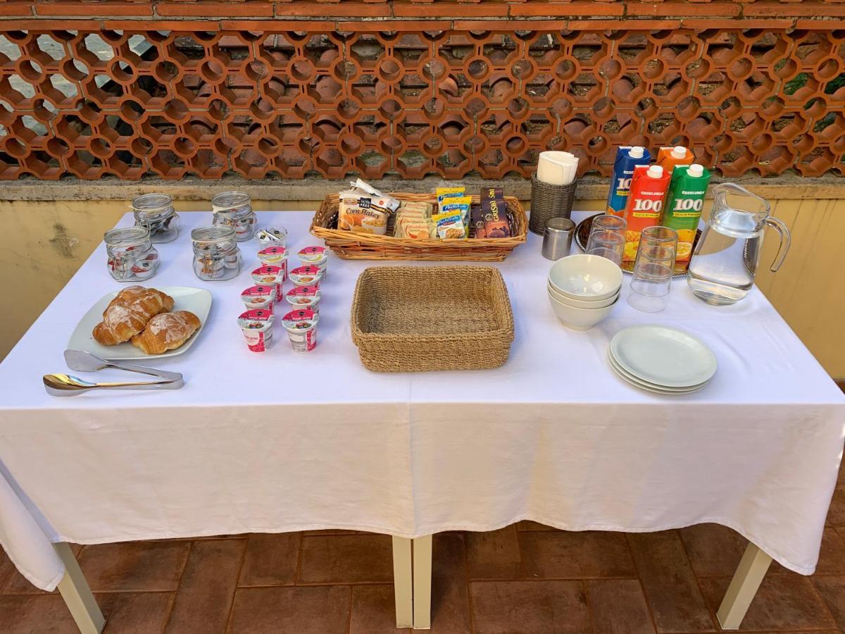 مبيت وإفطار لوكا La Terrazza Di Via Elisa المظهر الخارجي الصورة