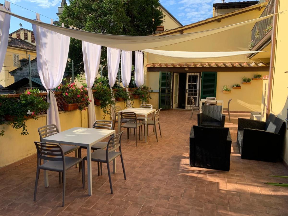 مبيت وإفطار لوكا La Terrazza Di Via Elisa المظهر الخارجي الصورة